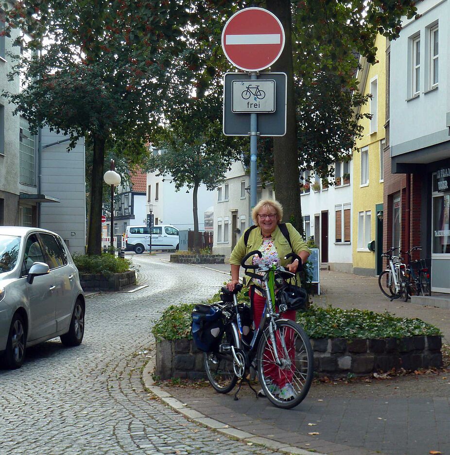 Gudrun Bürhaus erkämpfte Radfahrer frei