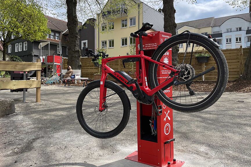 Werkzeugsäule im Schulstraßenpark