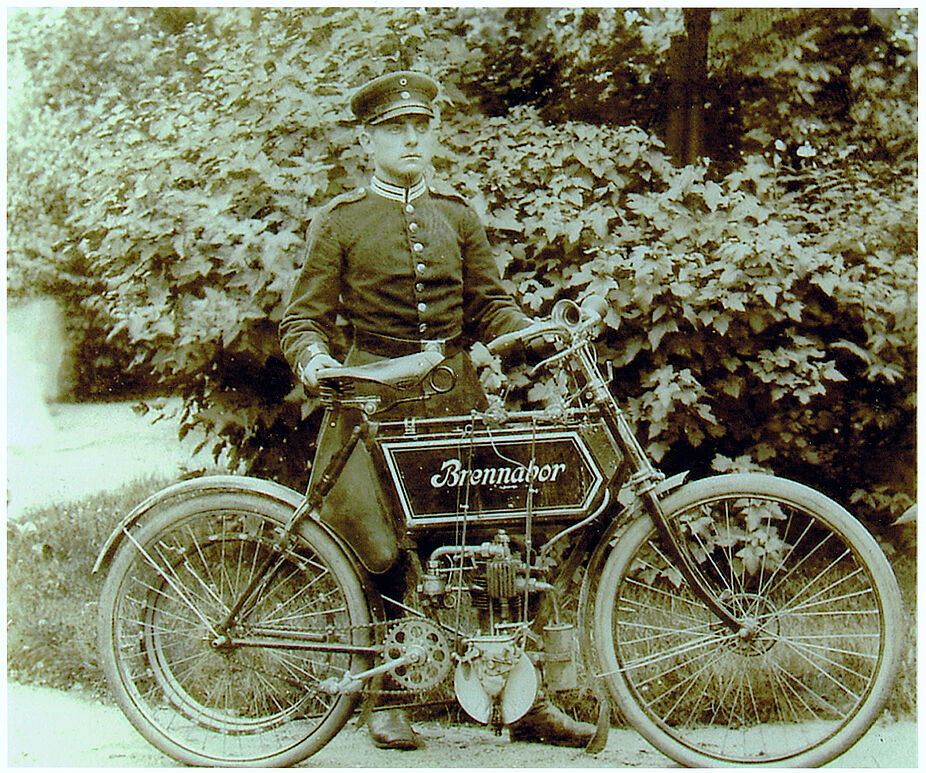Motor-Zweirad der Marke Brennabor 1903