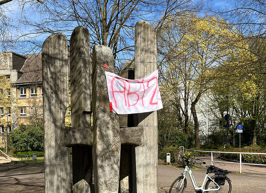 „Stelengruppe“ (1966) von Josef Riekus „Stelengruppe“ (1966) von Josef Riekus