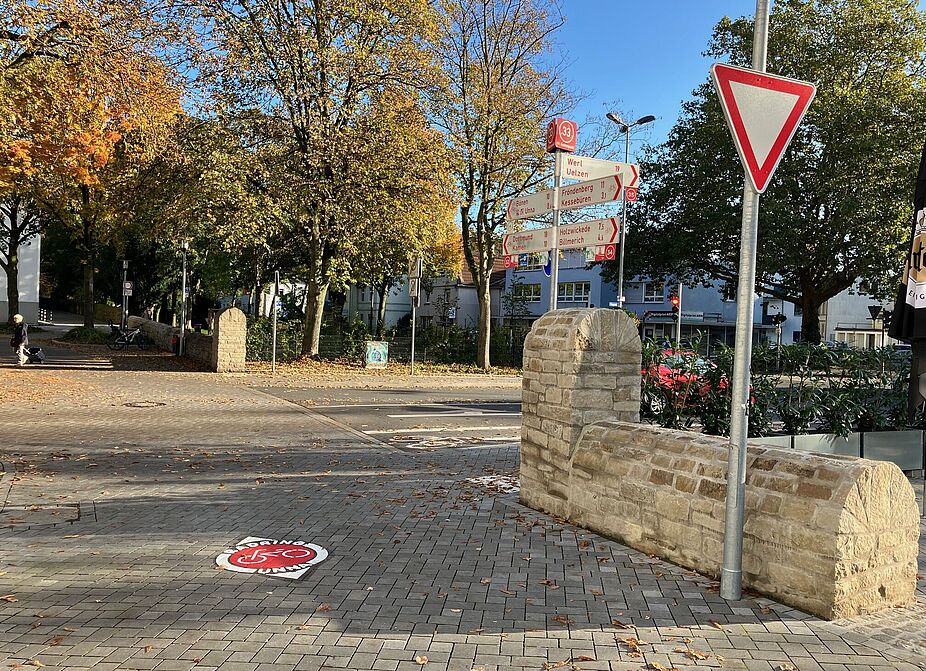 1: Markierung nur am Boden