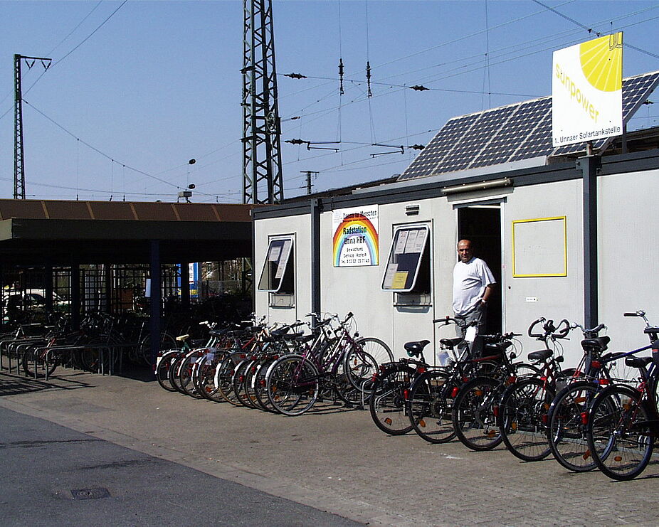 Alte Radstation (2003)