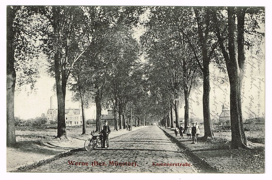 Motorrad auf der Kamener Straße in Werne, gelaufen 1912